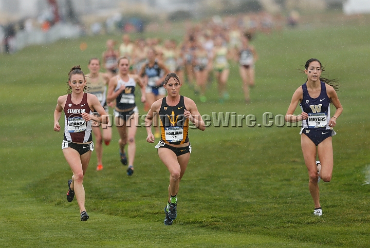 2014Pac-12XC-033.JPG - 2014 Pac-12 Cross Country Championships October 31, 2014, hosted by Cal at Metropolitan Golf Links, Oakland, CA.